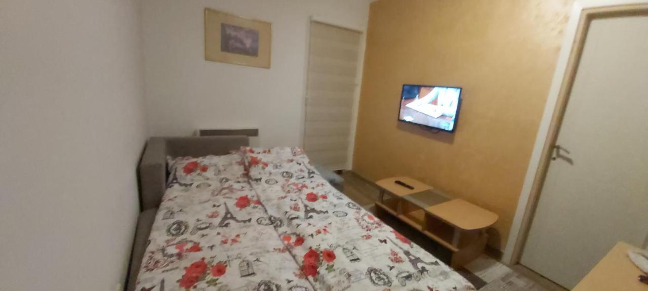 Apartman Gogi Hotel Zlatibor Buitenkant foto